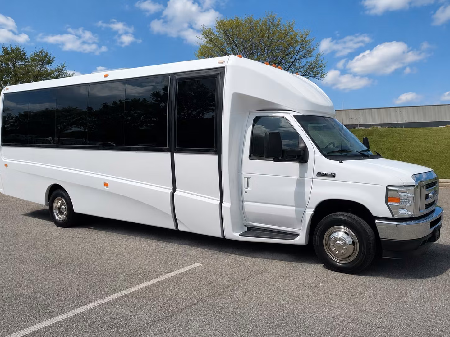 20 passenger minibus