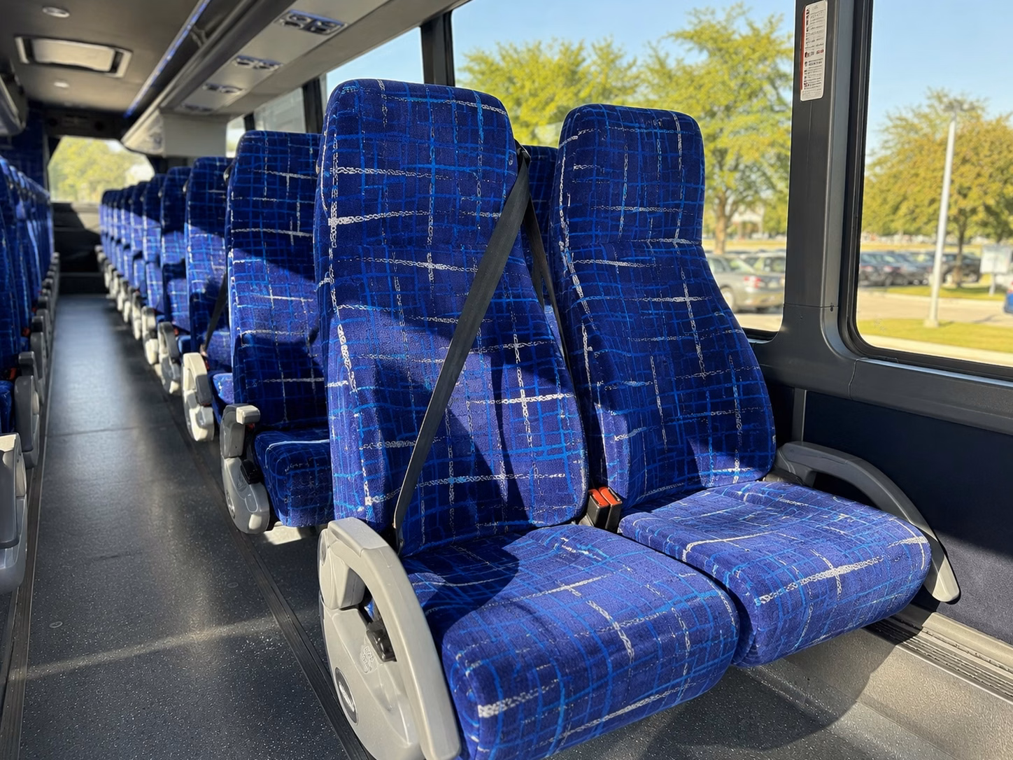 charter buses to the texas state aquarium and corpus christi bay area attractions